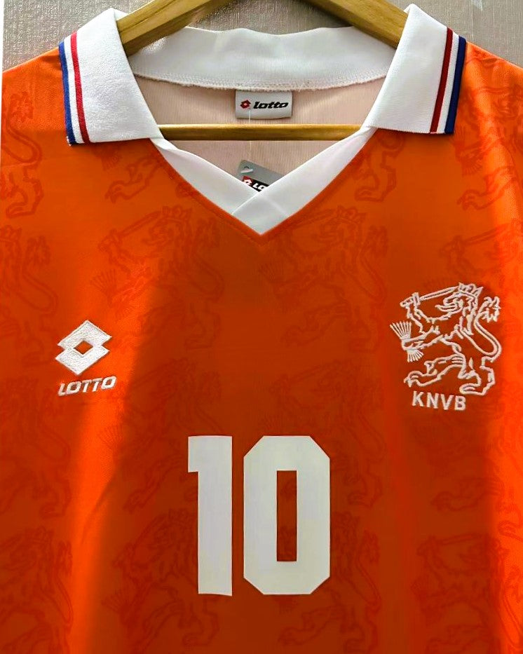BERGKAMP DENNIS 1994-95 (Ned)