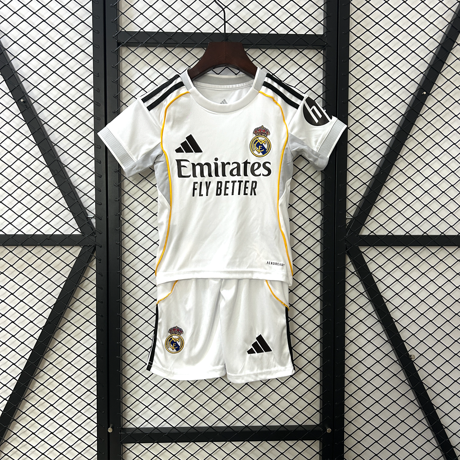 REAL MADRID kid kit