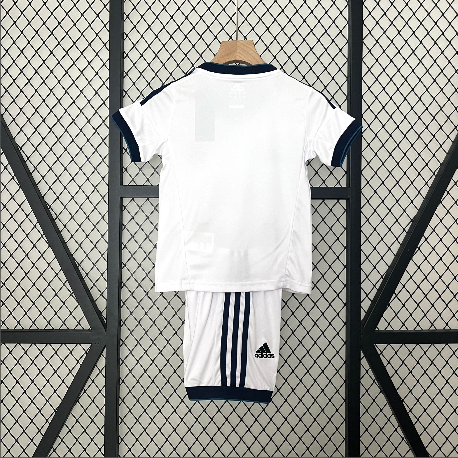 REAL MADRID kid kit