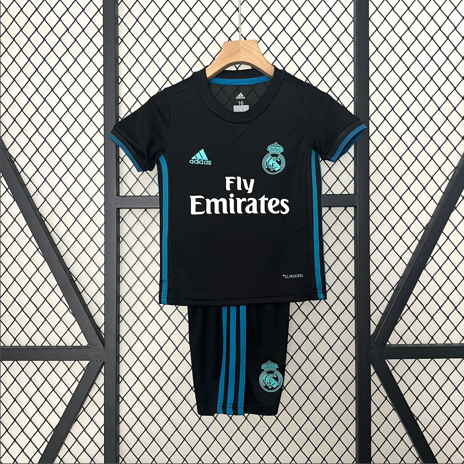 REAL MADRID kid kit